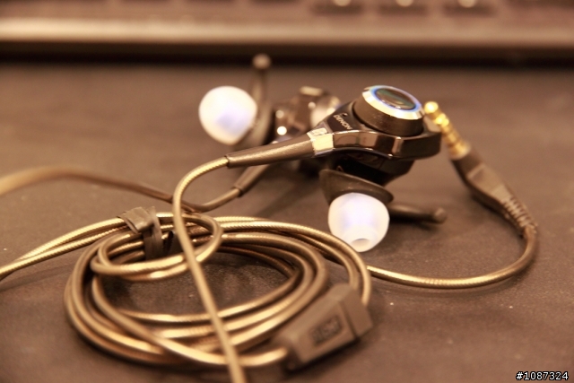 DENON AH-C300 隨便開箱文