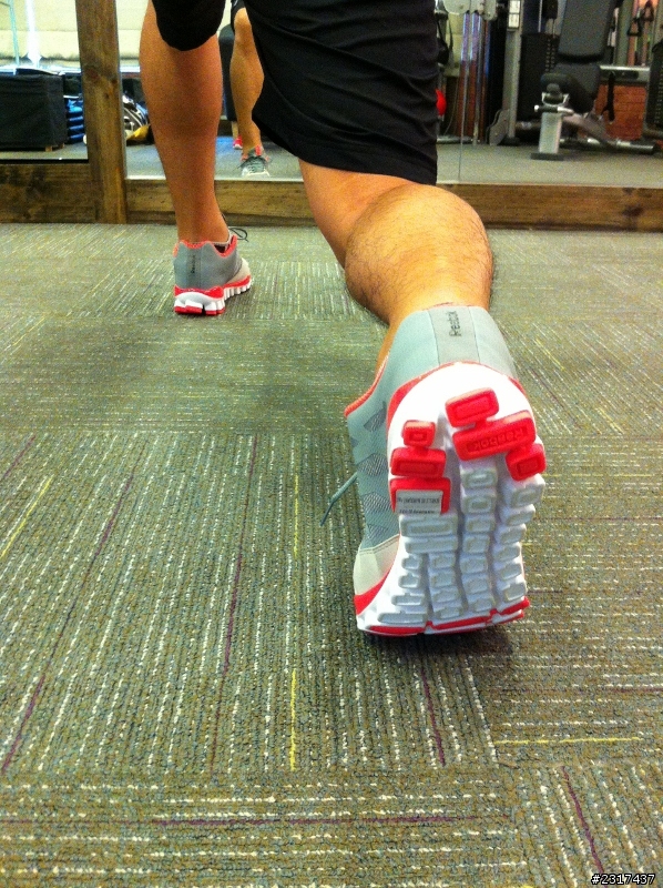 Reebok REALFLEX訓練鞋,健身房靈敏實測