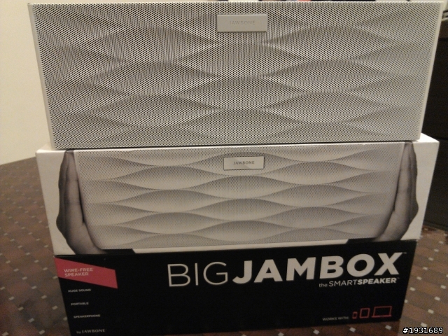【開箱+教學】成為Party Boy & Girl 必備品《JAWBONE BIG JAMBOX》