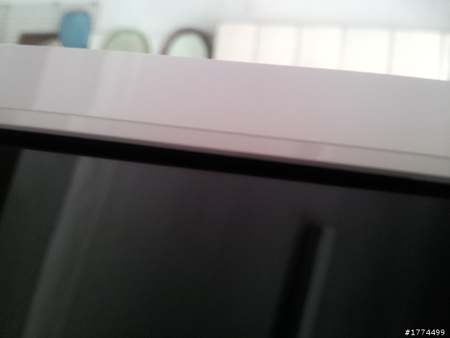 TOSHIBA 東芝 L850 邊框問題及售後