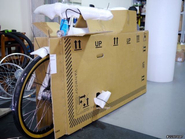 <認真開箱文>VANMOOF組裝篇