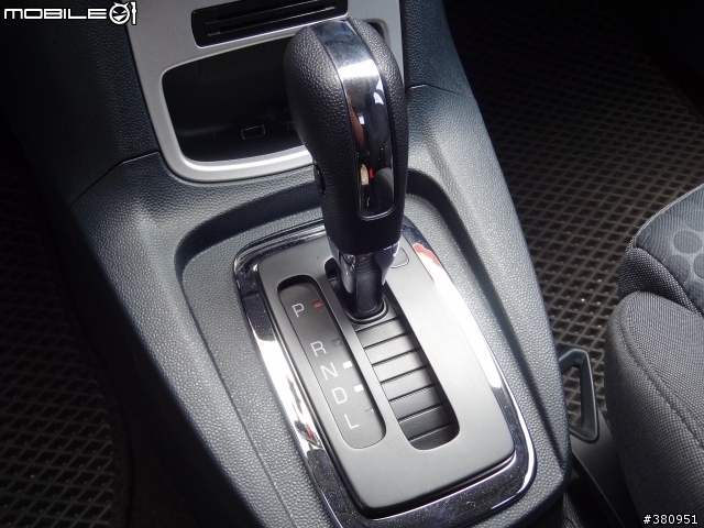 Ford Fiesta 1.6 免費試乘與4D&5D比較心得