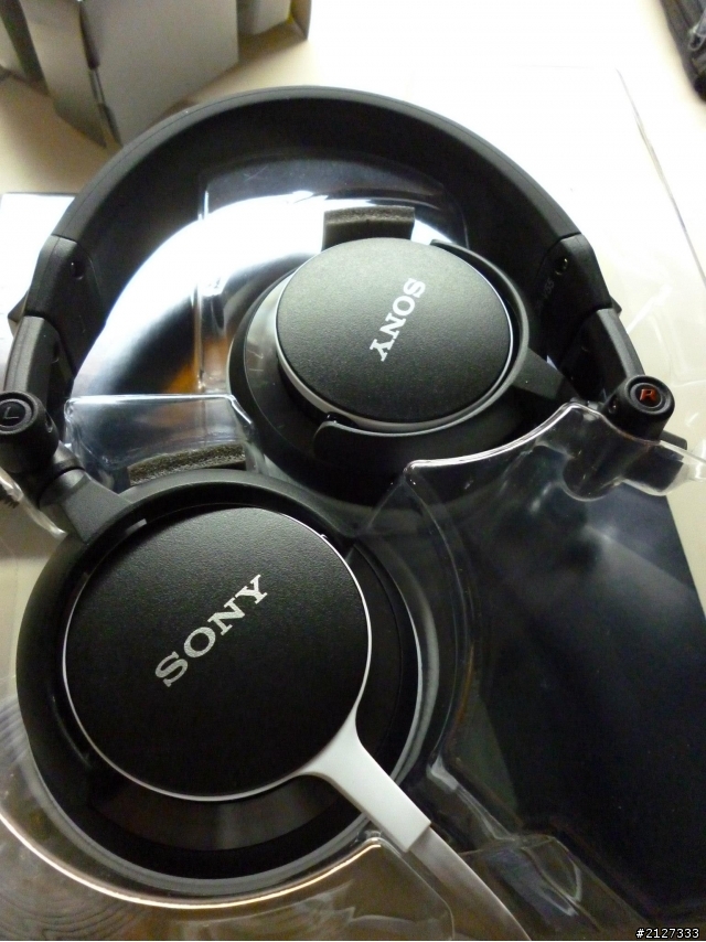 SONY MDR-V55