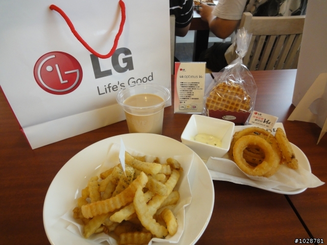 大螢幕新體驗的最佳選擇~LG optimus Vu高雄體驗會~