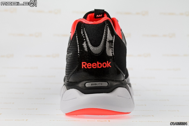 Reebok ZIGLITE RUN 獨家Z型中底 賦予全新跑感
