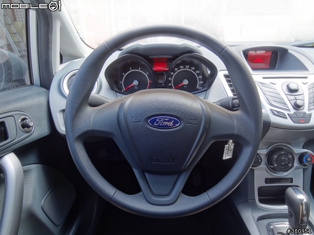 Ford Fiesta 1.6 免費試乘與4D&5D比較心得