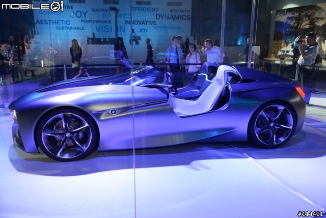 【展場活動】台北 BMW EXPO 未來車展 BMW Vision ConnectedDrive 首度登台 (圖很多)