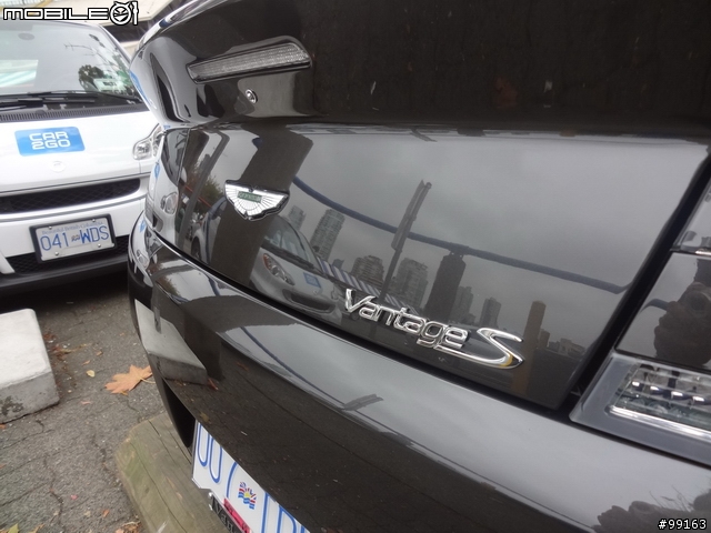 Aston Martin Vantage S