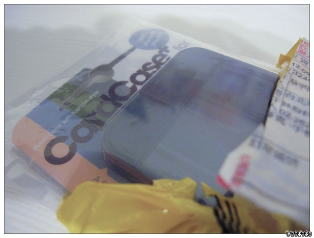 參加 Mobile 01 活動抽中 inature Cardcase 開箱文