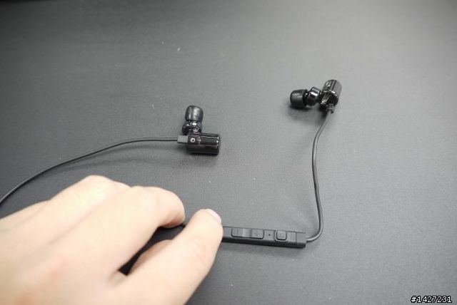 藍芽耳機 Logitec LBT-HP06