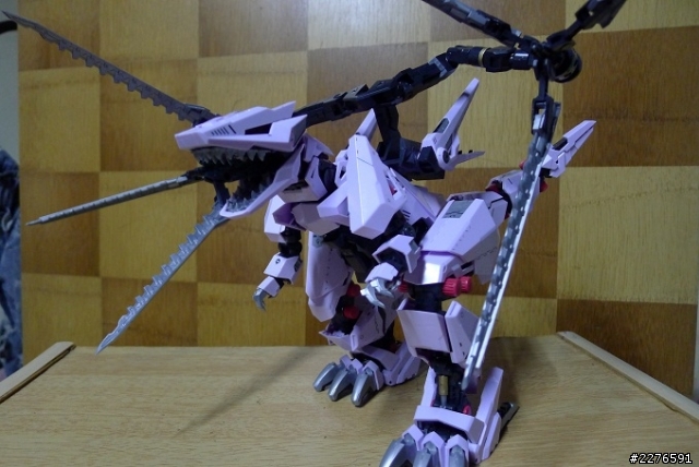 壽屋 ZOIDS HMM 034 狂暴戰龍 新手試做(很傷眼...)