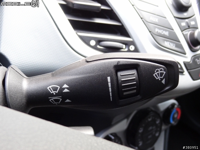 Ford Fiesta 1.6 免費試乘與4D&5D比較心得