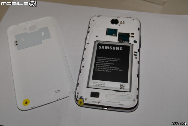變窄變長又變大的 Galaxy Note 2 實機測試影片
