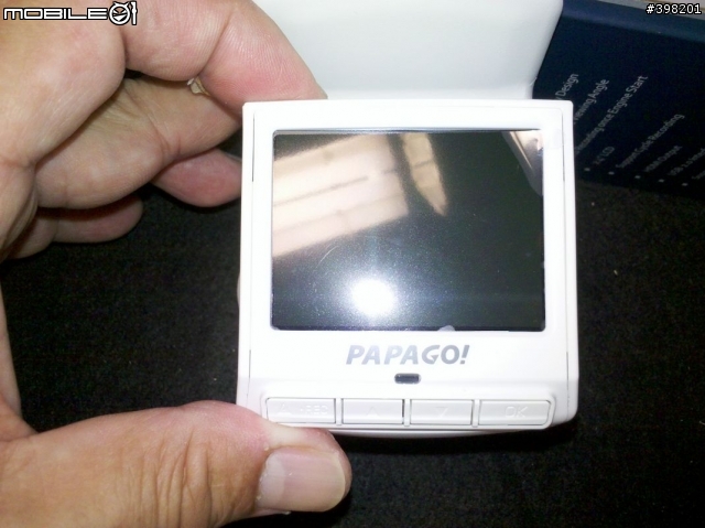 <開箱分享>披著白色P3外殼,流著P3血液~~PAPAGO P1PRO