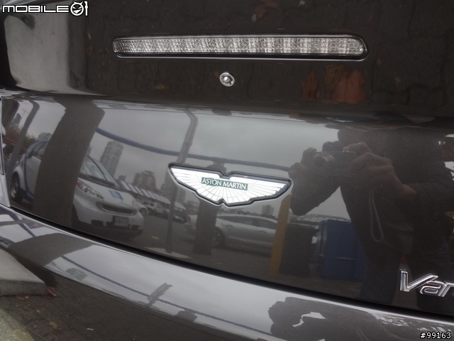 Aston Martin Vantage S