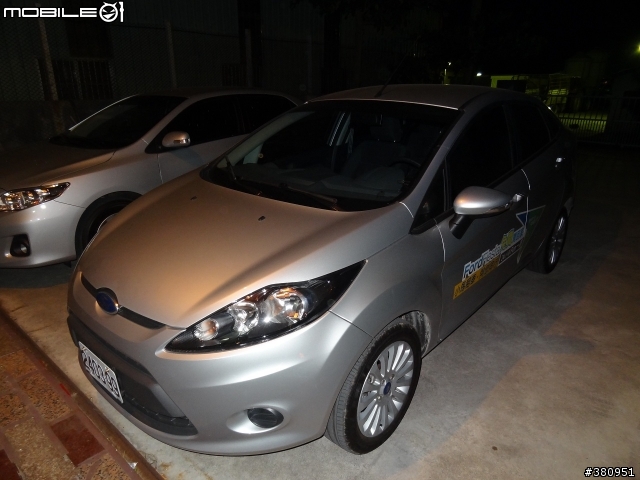 Ford Fiesta 1.6 免費試乘與4D&5D比較心得