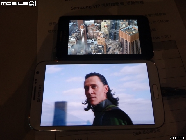 變窄變長又變大的 Galaxy Note 2 實機測試影片