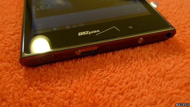 LG Intuition 5' 4G LTE+NFC 開箱分享
