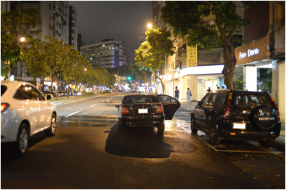 火燒賓士車在台灣 (更新相關新聞四個多月,已發生四次自燃火燒車了,2013/01/28、2013/1/5、2012/9/16、2012.8/11)