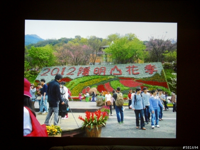 小空間大享受─短焦投影機 BenQ W710ST
