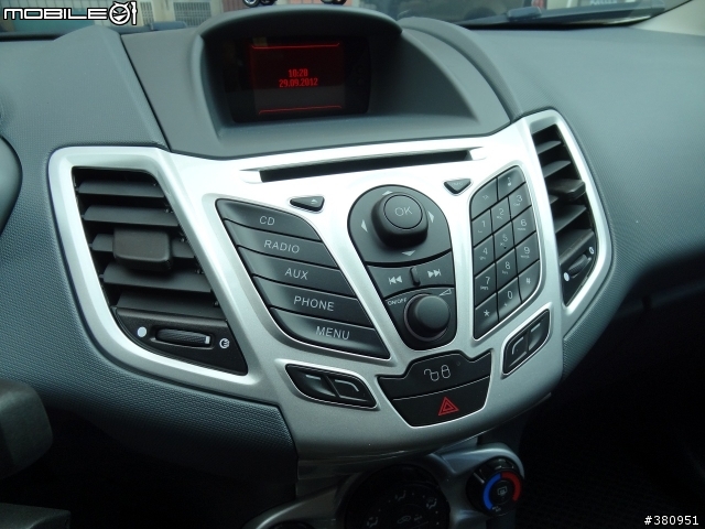 Ford Fiesta 1.6 免費試乘與4D&5D比較心得