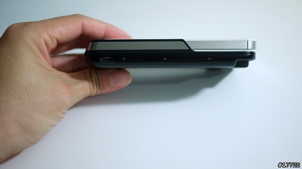 蘋果禁衛軍-到處都要作簡報的簡報狂神器!Aiptek i50S iPhone 4/4S專用新一代 微型投影機 測試報告