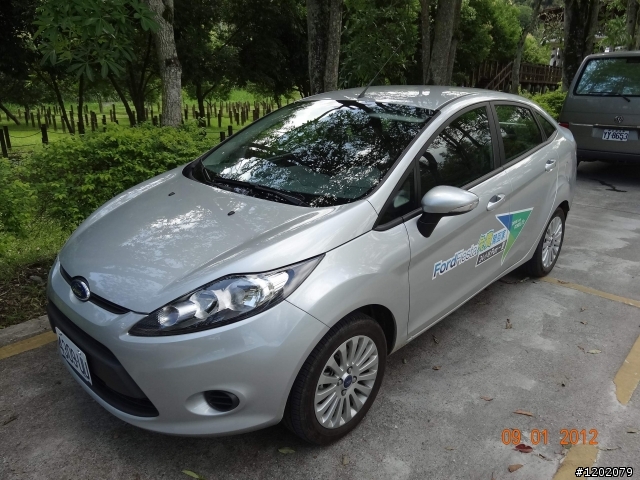 史上最短FORD fiesta 小車花東試駕文