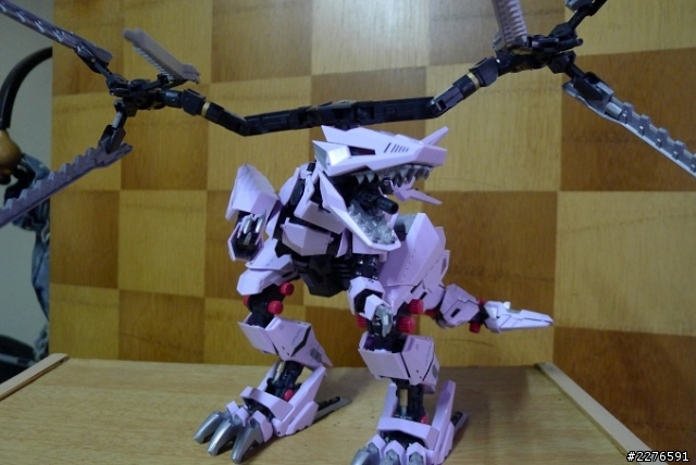 壽屋 ZOIDS HMM 034 狂暴戰龍 新手試做(很傷眼...)