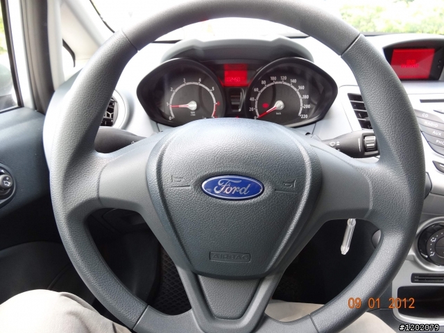 史上最短FORD fiesta 小車花東試駕文