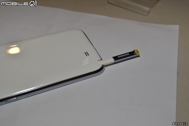 變窄變長又變大的 Galaxy Note 2 實機測試影片