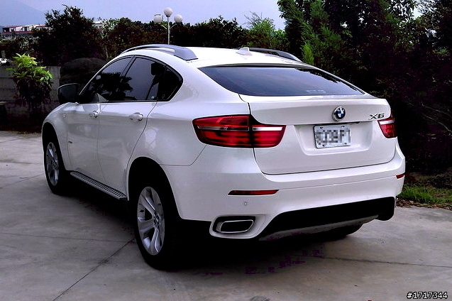 E71 X6 LCI 35i 開箱 ---13年7月4日新增---