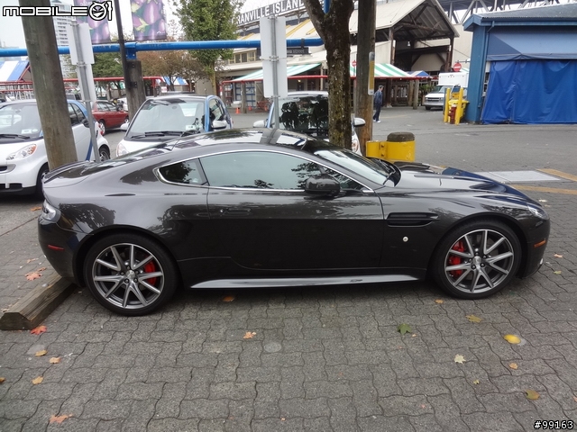 Aston Martin Vantage S