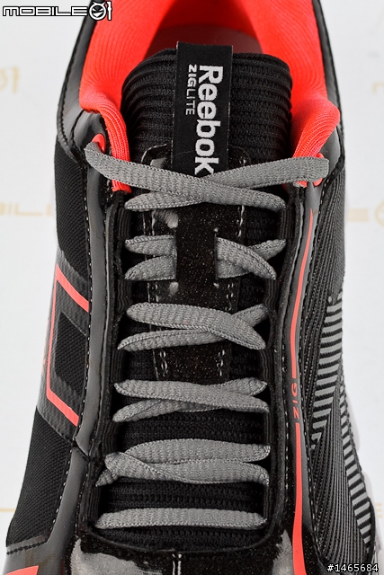 Reebok ZIGLITE RUN 獨家Z型中底 賦予全新跑感