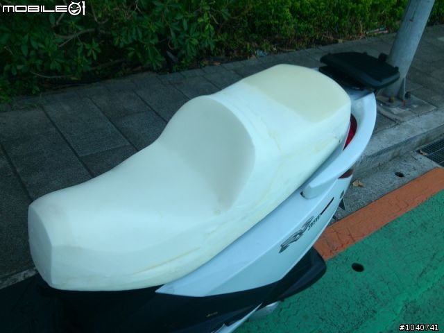 RV 180 開箱之座墊改裝