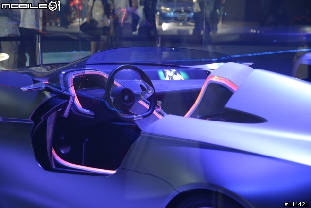 【展場活動】台北 BMW EXPO 未來車展 BMW Vision ConnectedDrive 首度登台 (圖很多)