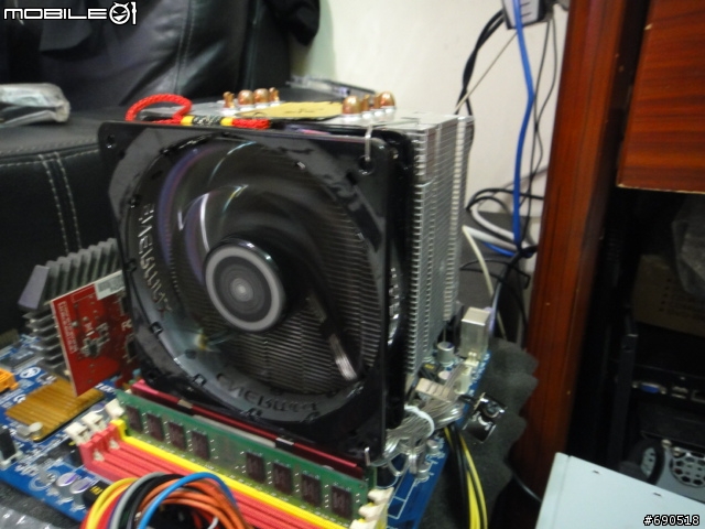 無聊 清清我的cpu 散熱器 換換各廠牌風扇 三洋 酷媽 保銳 AC XG .....參考看看數字 -特映無風扇燒機
