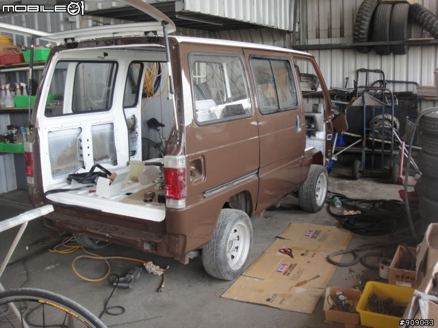 老車整理~~大變身(百利800變DOMO)