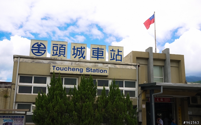 開小白肥 換大白鯨 往秘境出發去