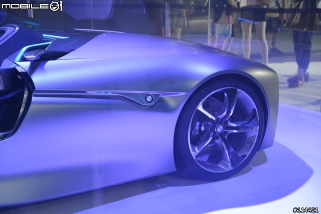 【展場活動】台北 BMW EXPO 未來車展 BMW Vision ConnectedDrive 首度登台 (圖很多)