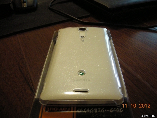 Xperia TX 之 Ray-Out 保護殼 (星光透明款 ) 開箱
