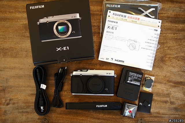 【西西分享】復古之帥---富士Fujifilm X-E1微型單眼