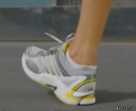 adidas SNOVA 5 -- FORMOTION 絕佳避震 試穿心得
