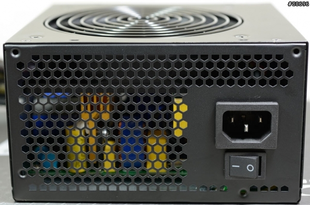 帝海影隼S極致白金版550W電源供應器簡介及測試