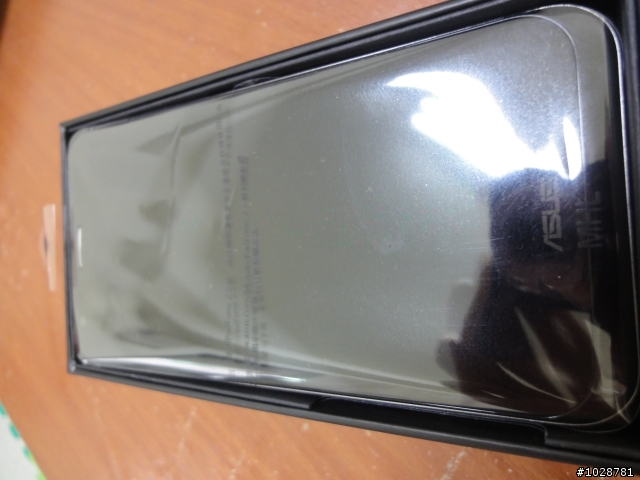 PADFONE2新一代台灣之光開箱(後續更新NOTE2、S3、J、ONE X比較)