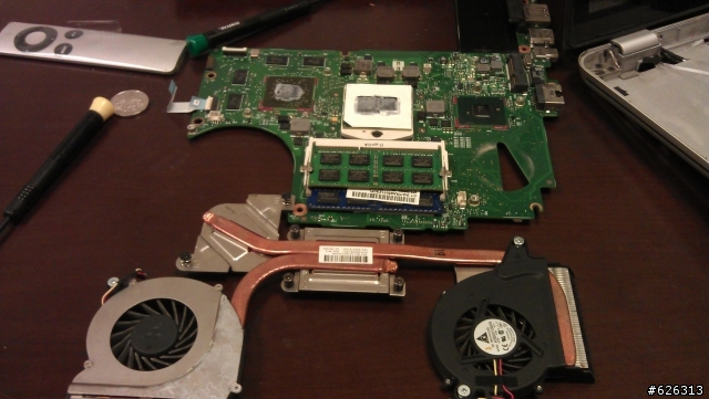 HP Envy 14-1011TX 之 更換散熱膏 ~ 簡化版!