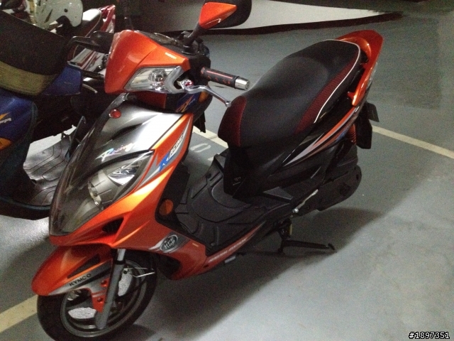 (開箱文) Kymco Racing Kcc 150 黑戀橘~菊!?