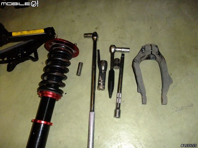 第三回 DIY 更換ACCORD K11(CM4)前避震器