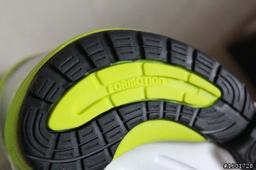 adidas SNOVA 5 -- FORMOTION 絕佳避震 試穿心得
