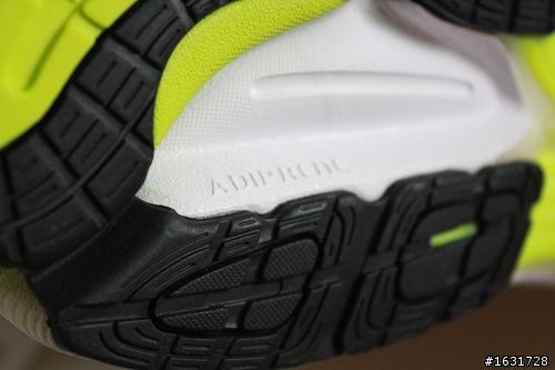 adidas SNOVA 5 -- FORMOTION 絕佳避震 試穿心得