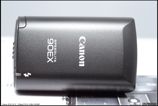 Canon EOS M 簡易開箱~(補圖)